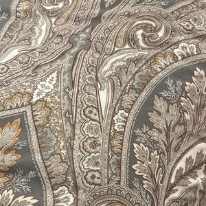 Pottery Barn Anton Paisley Medallion King Size Duvet Cover